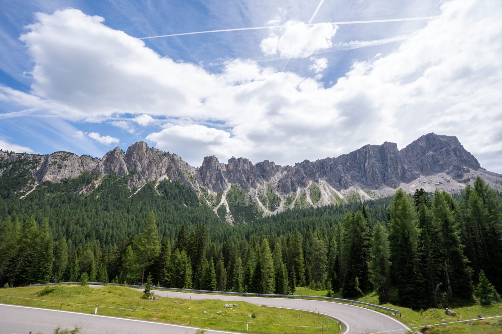 Winding mountain road through the Dolomites between Val Gardena and Cortina d'Ampezzo